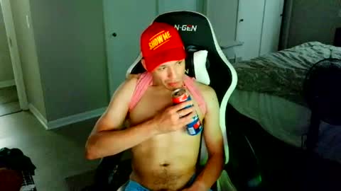 Gaymer2016 online show from June 2026 11:00:01 PM
