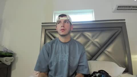 Snapshot of gayndepressed chatting on November 2025 10:48:01 PM Trace online show from November 2025 10:48:01 PM