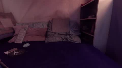 Snapshot of gayrobbin chatting on October 2025 11:31:02 AM gayrobbin online show from October 2025 11:31:02 AM