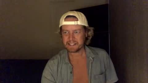 Snapshot of gcsurfer81 chatting on January 2025 08:37:01 AM gcsurfer81 online show from January 2025 08:37:01 AM