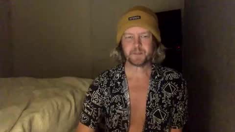 Snapshot of gcsurfer81 chatting on September 2025 09:42:02 AM gcsurfer81 online show from September 2025 09:42:02 AM