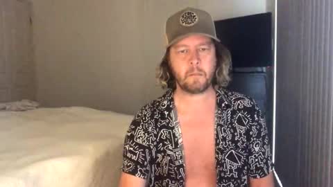 Snapshot of gcsurfer81 chatting on September 2025 11:05:01 PM gcsurfer81 online show from September 2025 11:05:01 PM