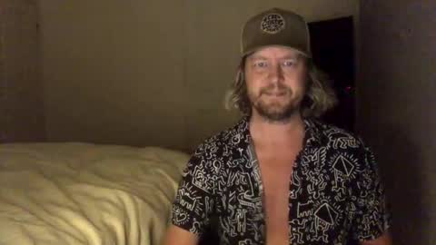 Snapshot of gcsurfer81 chatting on September 2025 09:00:02 AM gcsurfer81 online show from September 2025 09:00:02 AM