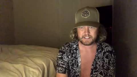 Snapshot of gcsurfer81 chatting on September 2025 08:28:02 AM gcsurfer81 online show from September 2025 08:28:02 AM