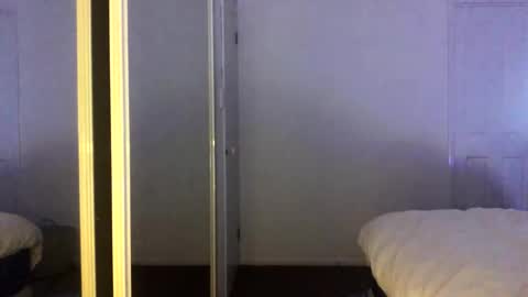 Snapshot of gcsurfer81 chatting on October 2025 09:19:02 AM gcsurfer81 online show from October 2025 09:19:02 AM