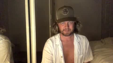 Snapshot of gcsurfer81 chatting on October 2025 09:32:02 AM gcsurfer81 online show from October 2025 09:32:02 AM