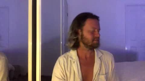 Snapshot of gcsurfer81 chatting on October 2025 08:37:02 AM gcsurfer81 online show from October 2025 08:37:02 AM