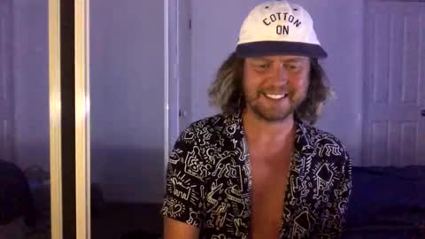 Snapshot of gcsurfer81 chatting on December 2025 09:07:01 AM gcsurfer81 online show from December 2025 09:07:01 AM