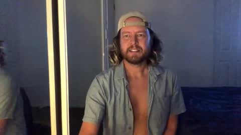 Snapshot of gcsurfer81 chatting on December 2025 10:00:01 AM gcsurfer81 online show from December 2025 10:00:01 AM