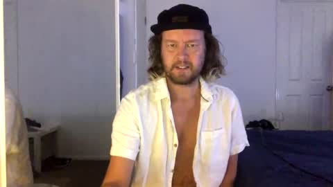 Snapshot of gcsurfer81 chatting on February 2026 12:07:02 AM gcsurfer81 online show from February 2026 12:07:02 AM