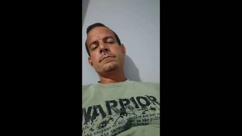 Gee Q online show from May 2026 01:00:01 AM