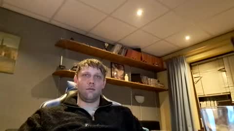 Iwan online show from January 2025 11:22:02 PM