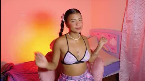 gema_shiny online show from November 2025 03:17:01 AM