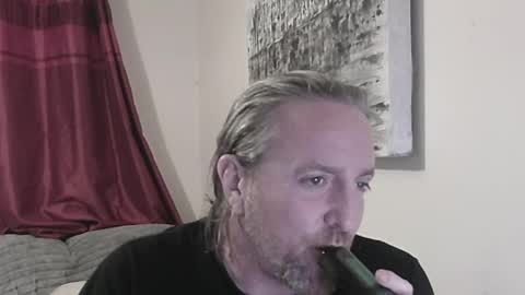 Snapshot of gemini_viking82 chatting on April 2026 09:06:02 PM gemini_viking82 online show from April 2026 09:06:02 PM