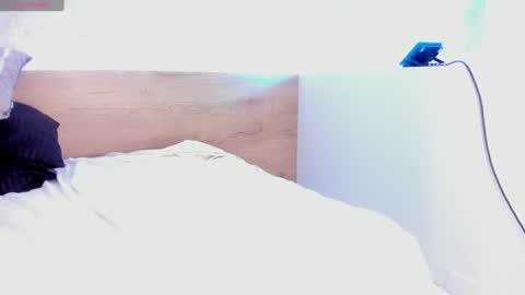 Snapshot of geminis_muentes chatting on January 2025 05:50:01 AM geminis muentes online show from January 2025 05:50:01 AM