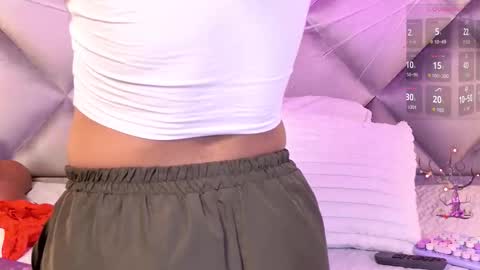 Maria  online show from October 2025 03:10:02 AM