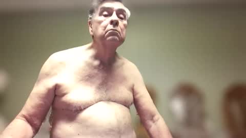 Snapshot of geneox chatting on March 2026 01:59:01 PM GeneOx online show from March 2026 01:59:01 PM