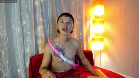 genesis_and_jack online show from February 2026 03:03:01 AM