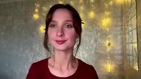 Riana online show from April 2026 11:12:01 AM