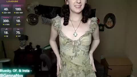 Snapshot of gennanyx chatting on November 2025 07:30:01 AM Genna Nyx online show from November 2025 07:30:01 AM