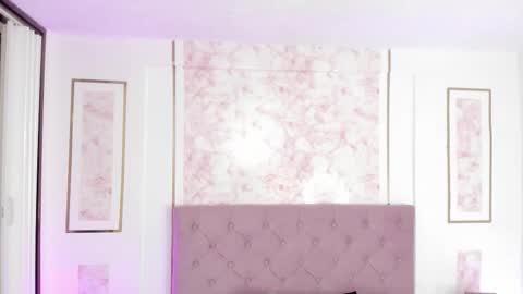 Sofia online show from February 2026 04:07:01 AM