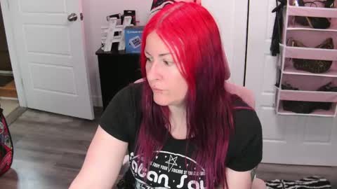 Genny Rock   and  online show from May 2026 03:05:01 PM
