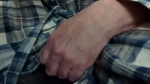 Snapshot of gent063 chatting on November 2025 01:04:02 PM gent063 online show from November 2025 01:04:02 PM