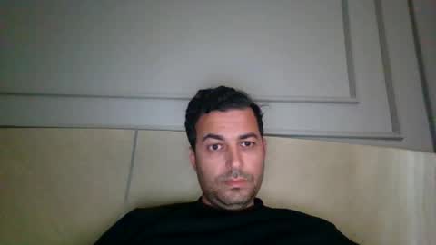 Snapshot of genteldevil chatting on December 2025 09:24:01 AM genteldevil online show from December 2025 09:24:01 AM