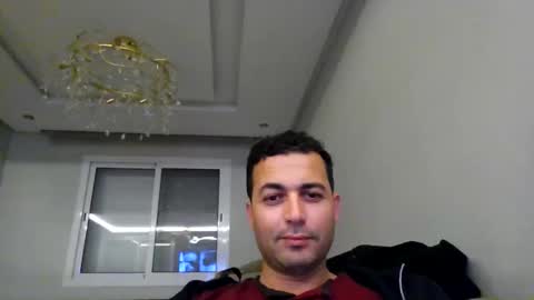 Snapshot of genteldevil chatting on February 2026 12:07:01 AM genteldevil online show from February 2026 12:07:01 AM