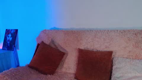 gentlemila online show from February 2025 11:24:02 PM