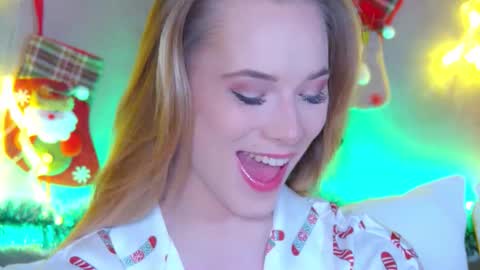 GentleRossi online show from November 2025 05:03:01 PM