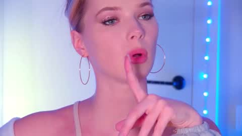 GentleRossi online show from February 2026 04:32:01 PM