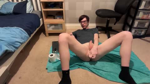 Snapshot of george5657 chatting on November 2025 10:37:02 PM George online show from November 2025 10:37:02 PM