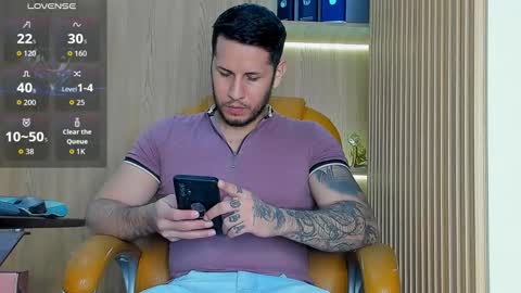 Snapshot of george_diesell_ chatting on February 2026 05:13:02 AM George online show from February 2026 05:13:02 AM