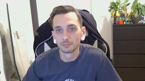 Snapshot of georgek0011 chatting on December 2025 08:50:02 PM georgek0011 online show from December 2025 08:50:02 PM