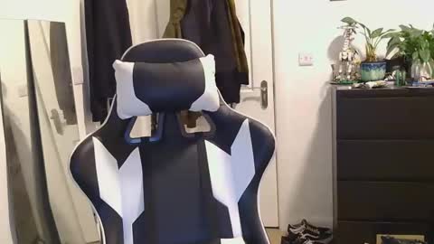 Snapshot of georgek0011 chatting on January 2026 02:59:01 AM georgek0011 online show from January 2026 02:59:01 AM