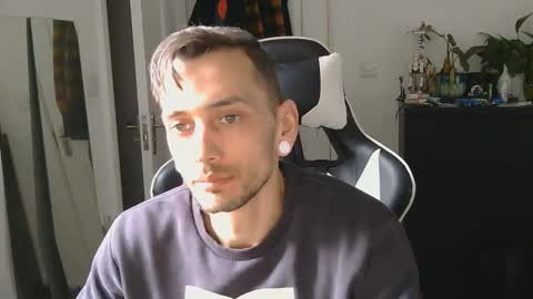 Snapshot of georgek0011 chatting on February 2026 10:41:01 AM georgek0011 online show from February 2026 10:41:01 AM