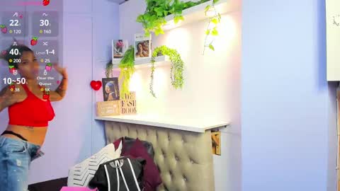 Snapshot of georgina_coule chatting on March 2025 12:01:01 PM Georgina Coule online show from March 2025 12:01:01 PM