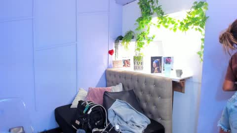 Georgina Coule online show from April 2026 12:21:01 PM