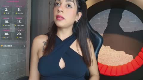 Snapshot of georginacollins chatting on October 2025 11:23:02 AM Georgina online show from October 2025 11:23:02 AM