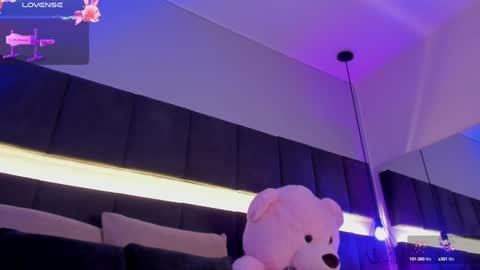 Kendal  online show from February 2025 12:00:02 AM