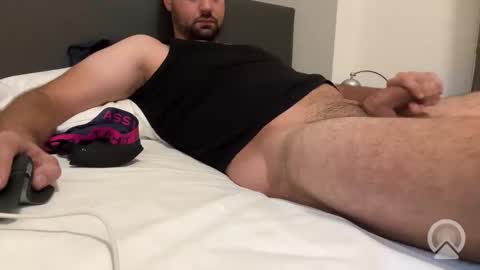 Tommy online show from November 2025 06:18:02 PM