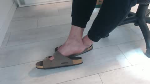 Snapshot of germansolebro chatting on February 2026 07:48:01 AM GermanSoleBro online show from February 2026 07:48:01 AM