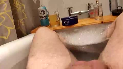 Snapshot of gerrygbert chatting on October 2025 06:45:02 PM gerrygbert online show from October 2025 06:45:02 PM