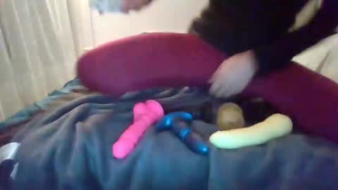 yessiyou online show from February 2026 05:38:01 PM