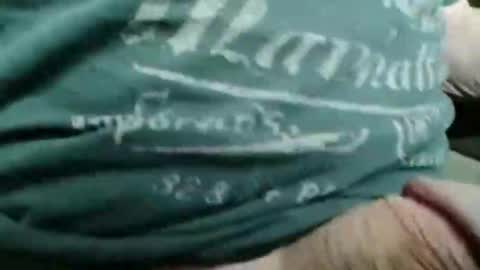 Snapshot of gettingstiff chatting on February 2026 11:40:01 AM gettingstiff online show from February 2026 11:40:01 AM