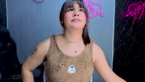 Snapshot of gewn2004 chatting on January 2026 05:27:02 PM gewn2004 online show from January 2026 05:27:02 PM