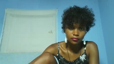 gggloria online show from December 2025 06:49:02 PM