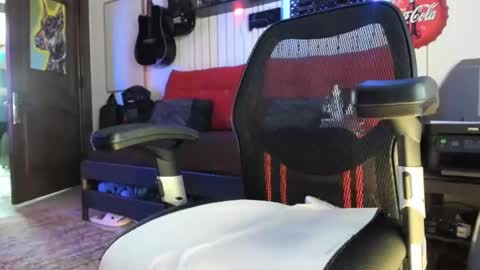 Snapshot of ghala chatting on December 2024 09:37:02 AM DarkMan online show from December 2024 09:37:02 AM