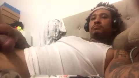 Snapshot of ghallofino26 chatting on February 2026 07:40:01 AM ghallofino26 online show from February 2026 07:40:01 AM